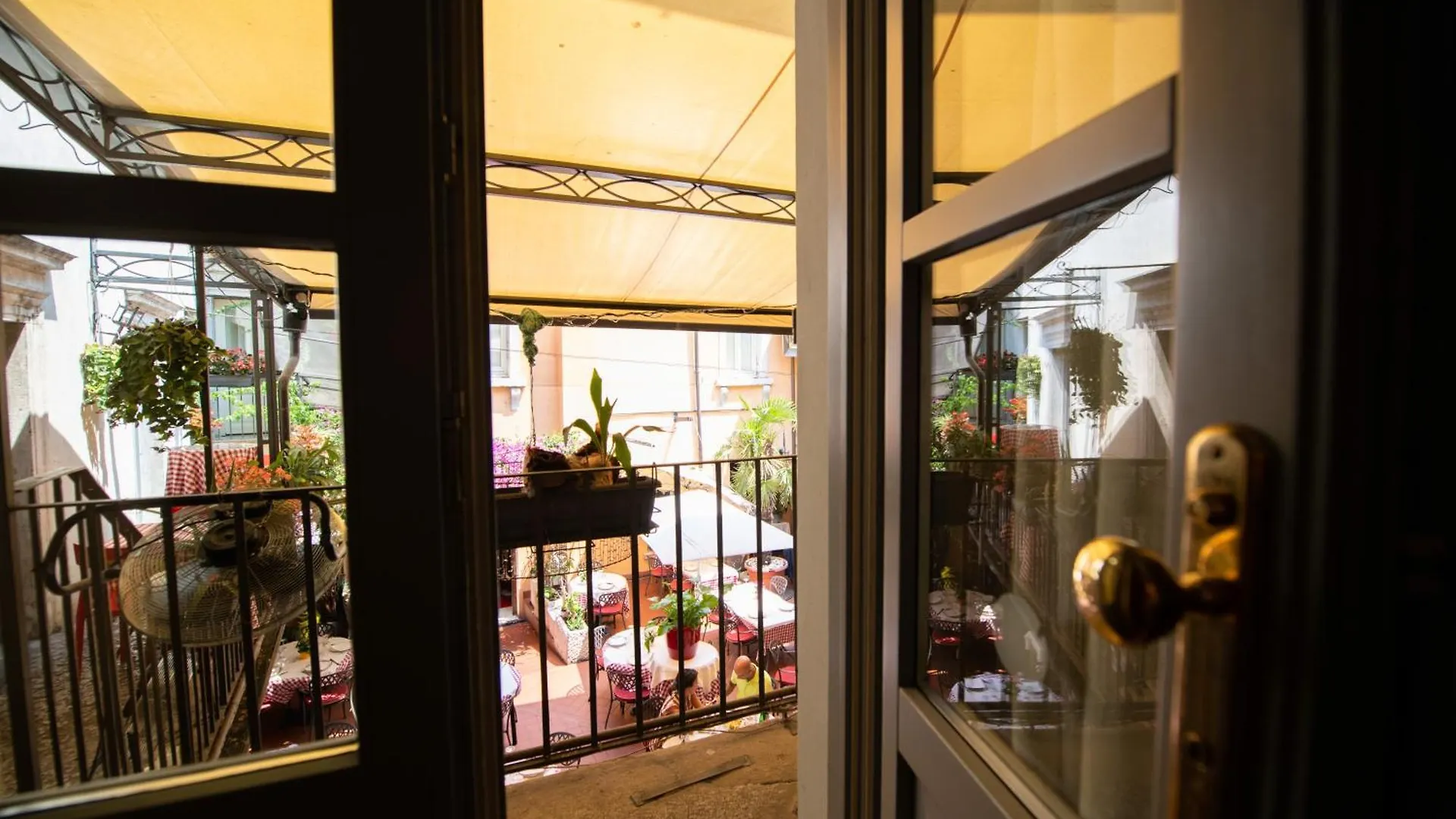 Alessi Appartamenti Desenzano del Garda Italia