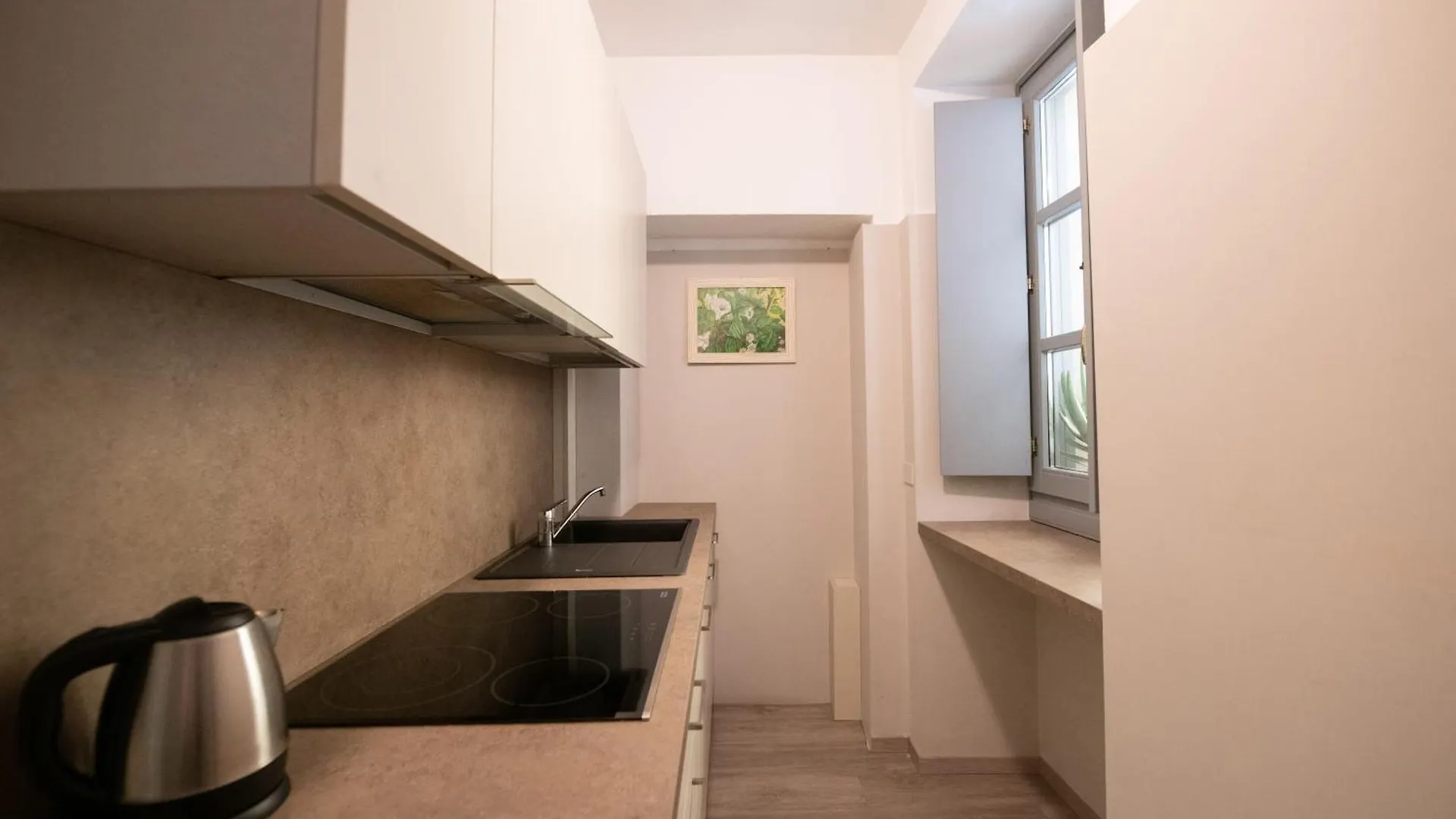 Apartment Alessi Appartamenti Desenzano del Garda